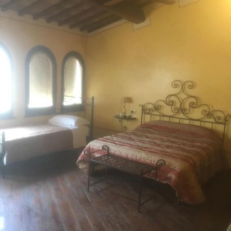 Camere Della Vecchia Posta เตรวี ภายนอก รูปภาพ