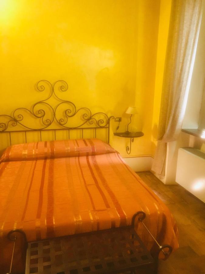 Camere Della Vecchia Posta เตรวี ภายนอก รูปภาพ
